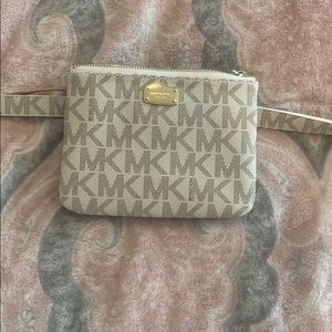 Michael Kors belt bag